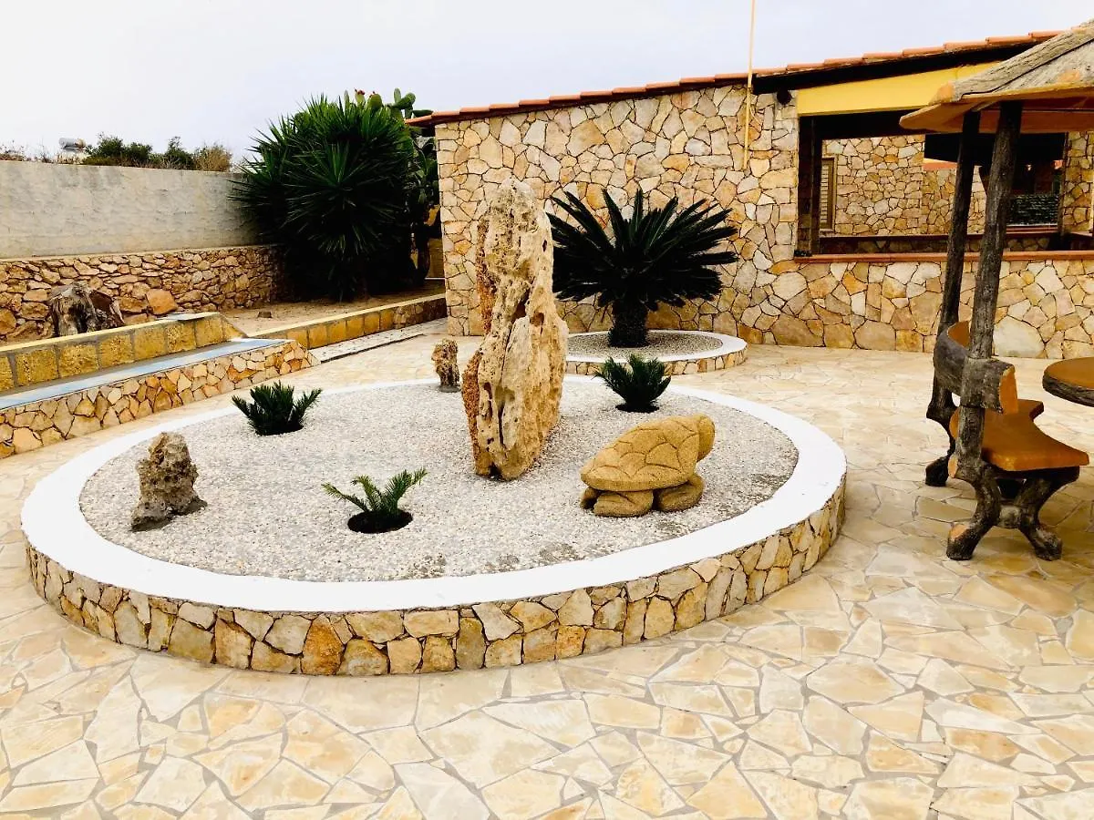 Residence Il Melograno Lampedusa Aparthotel