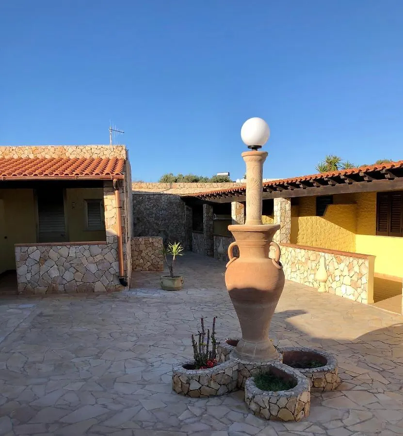 Residence Il Melograno Lampedusa Aparthotel