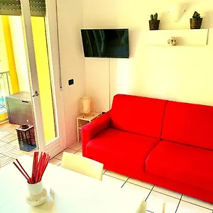 Gardalakeapartment A Aparthotel Sirmione